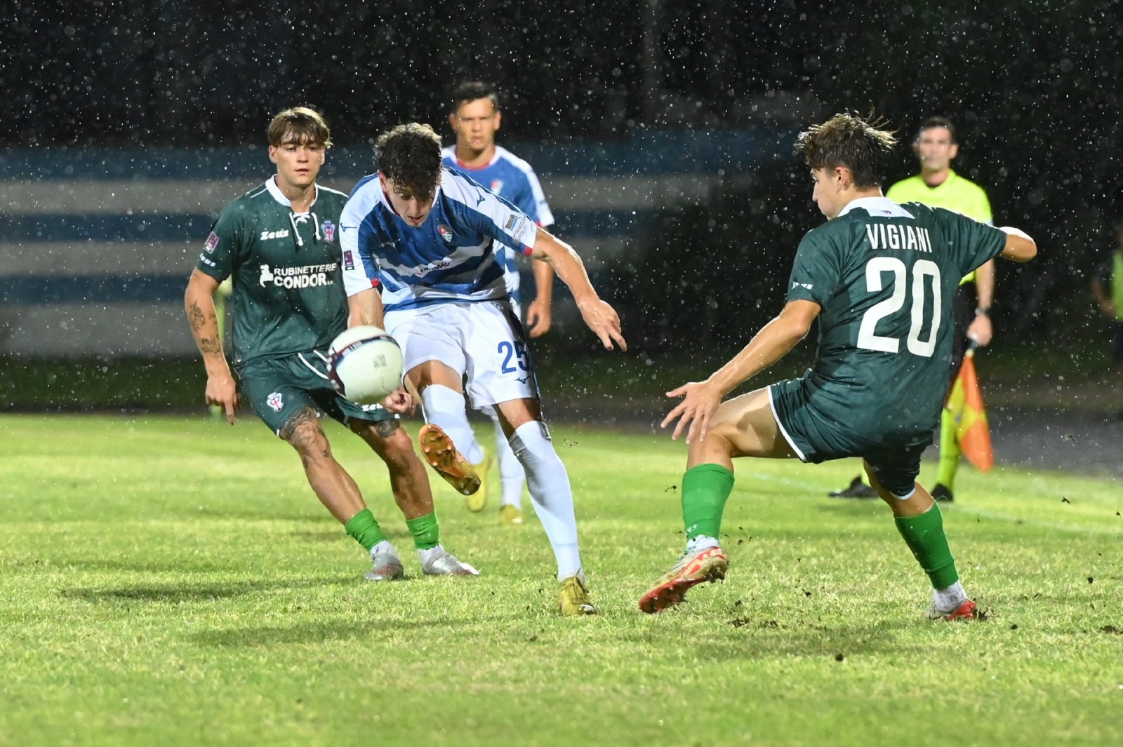 BUSTO ARSIZIO CALCIO SERIE C COPPA ITALIA AURORA PRO PATRIA VS. PRO VERCELLI NELLA FOTO DAVIDE FERRI