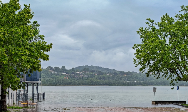 Lago e cielo alla Schiranna