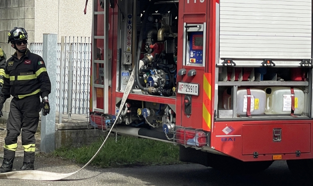 Due auto in fiamme, paura a Busto Arsizio