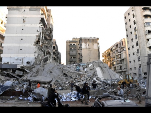 Beirut, '10 morti in raid israeliani nell'est del Libano'