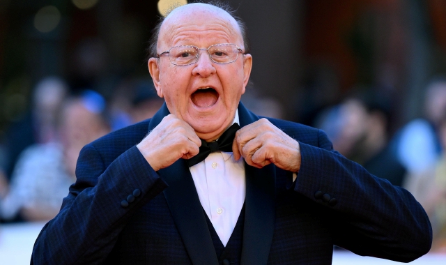 «Altro che neve, lo sport è la f...». Boldi non farà più il tedoforo a Cortina