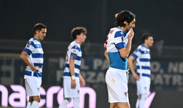 Sprofonda la Pro Patria