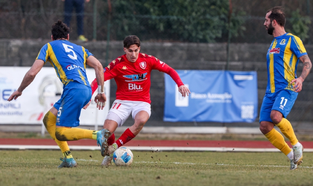 Il Varese ha pareggiato in rimonta sul terreno della Cairese