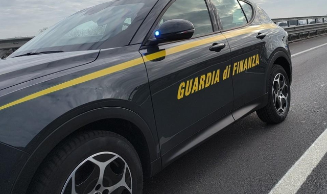 Droga, armi e minacce tra Varese, Milano e Vco: sei arresti