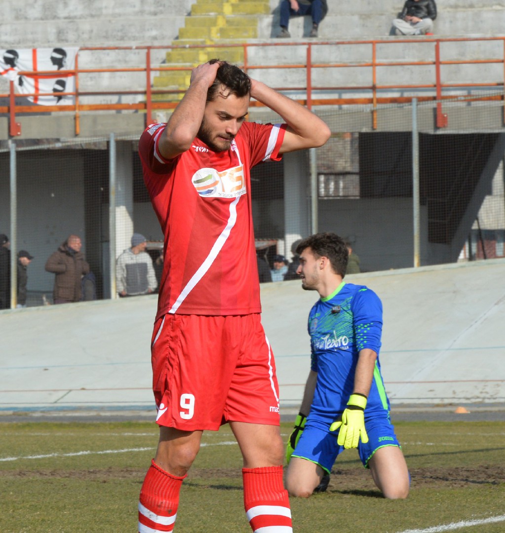 VARESE VARESE CALCIO OLTREPOVOGHERA NELLA FOTO DE CAROLIS
