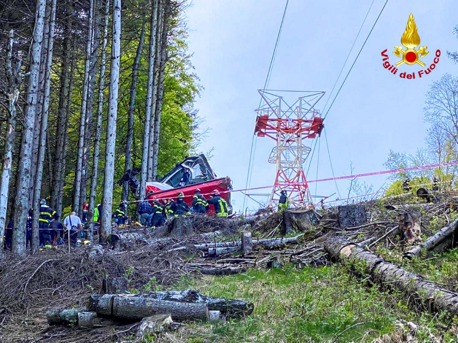 Crollo della funivia Mottarone, sul lago Maggiore