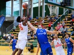 Varese vittoriosa contro il Friburgo (foto Domenico Ghiotto - Blitz)