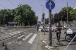 La Polizia locale sul luogo dell'incidente mortale per i rilievi, Milano, 22 giugno 2023. È deceduta in ospedale la donna di 60 anni che questa questa mattina, a Milano, è stata travolta da una betoniera mentre si trovava in bicicletta. Dai primi rilievi 