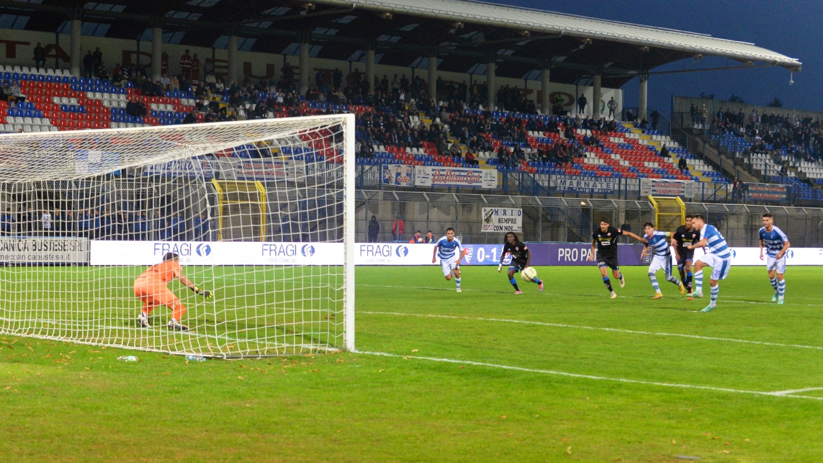 BUSTO ARSIZIO PRO PATRIA NOVARA CALCIO NELLA FOTO GOL TERRANI RIGORE