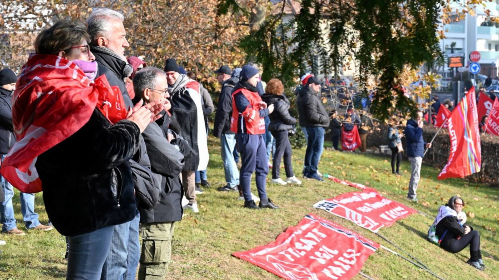 VARESE SCIOPERO GENERALE 29 NOVEMBRE PER CAMBIARE LA MANOVRA DI BILANCIO