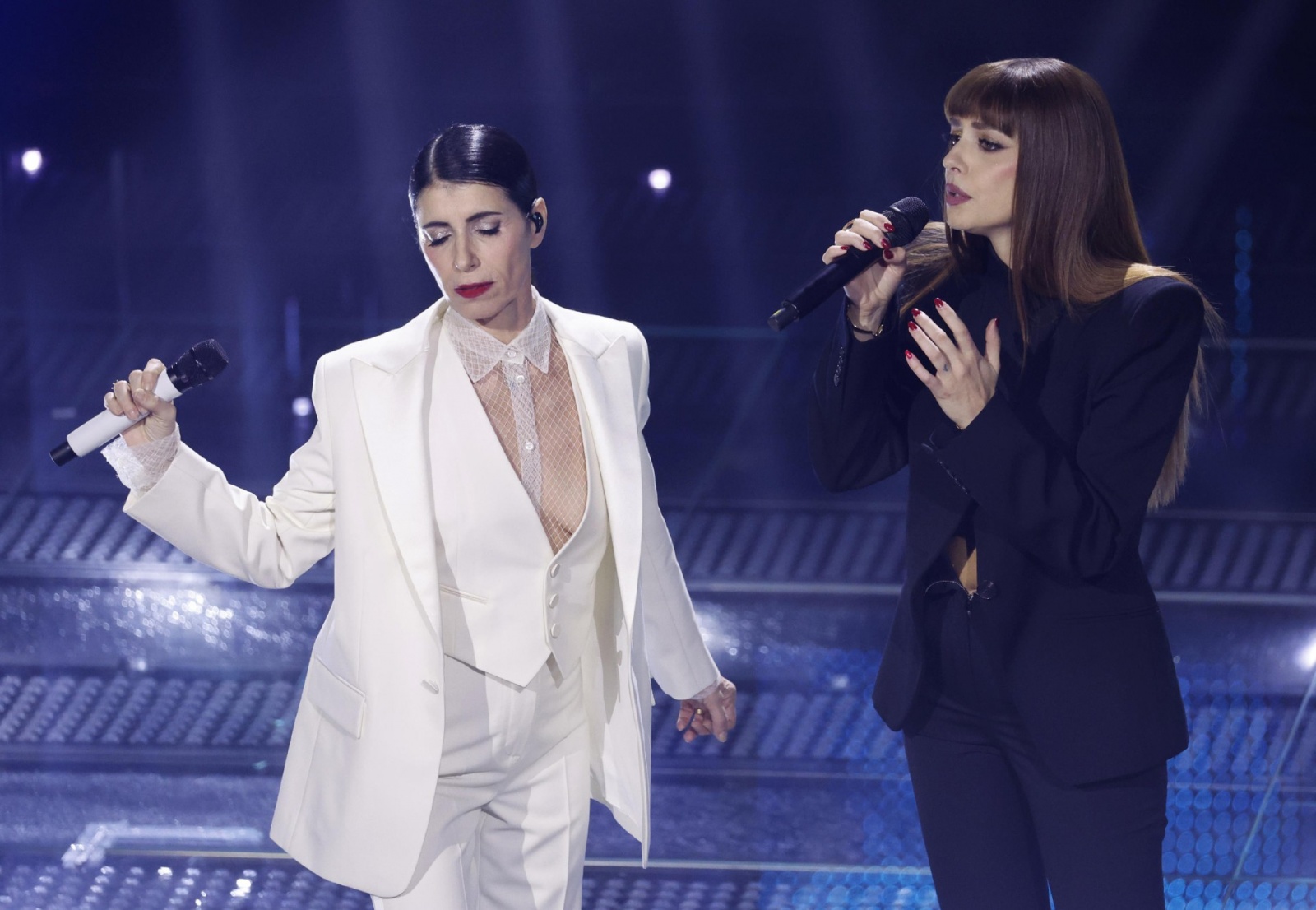 Italian singers Giorgia and Annalisa perform on stage at the Ariston theatre during the 75th edition of the Sanremo Italian Song Festival, in Sanremo, Italy, 14 February 2025. The music festival will run from 11 to 15 February 2025. ANSA/FABIO FRUSTACI