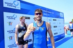 VARESE. CANOTTAGGIO. COPPA DEL MONDO 2025. WORLD ROWING CUP. 3° GIORNATA. FINALI E PREMIAZIONI NELLA FOTO GABRIEL SOARES, MEDAGLIA D’ARGENTO, ALLA PREMIAZIONE