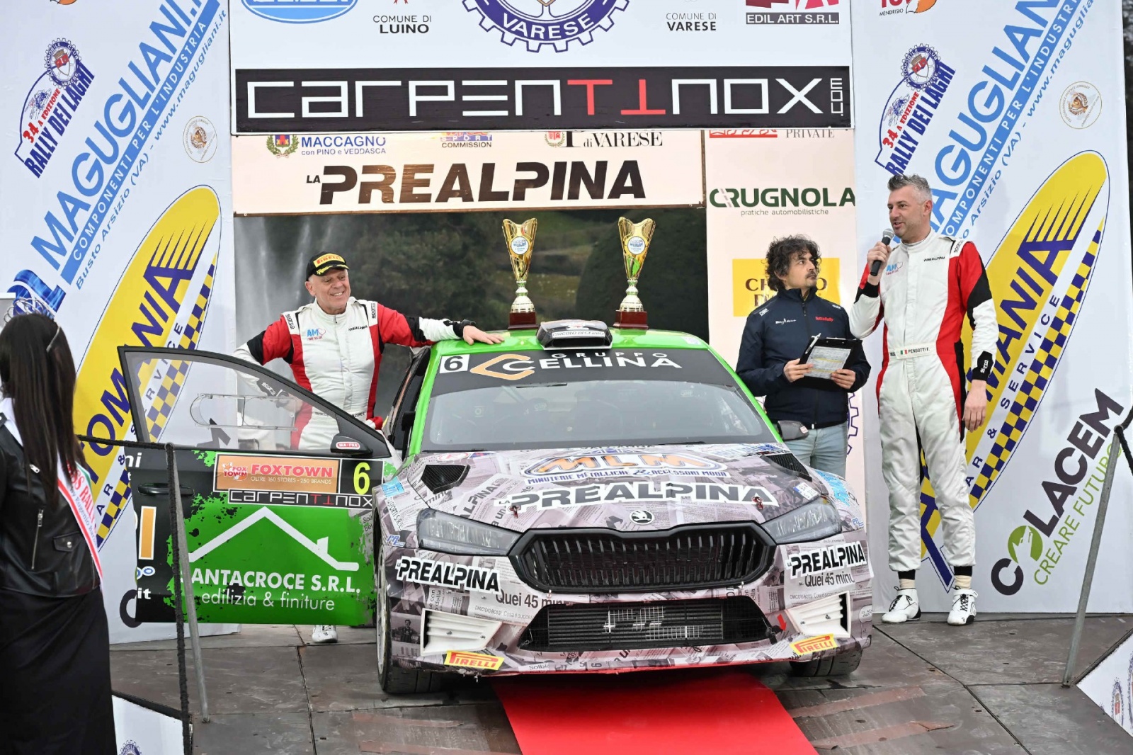 VARESE. 34� RALLY DEI LAGHI. ARRIVI E PREMIAZIONI AI GIARDINI ESTENSI NELLA FOTO PENSOTTI E FALZONE AUTO PREALPINA