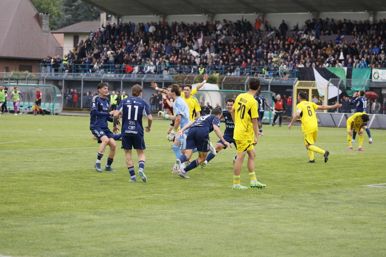 CASTELLANZA CASTELLANZESE VARESINA PLAY OUT SECONDO GOL VARESINA MANICONE
