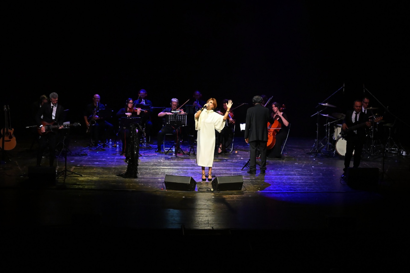 VARESE. MICHELA BORGIA E BIG BAND ORCHESTRA CANTA MINA TEATRO INTRED