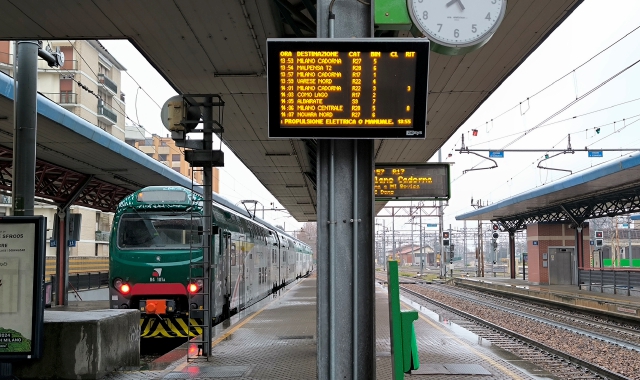 Treni, domenica di disagi in Lombardia