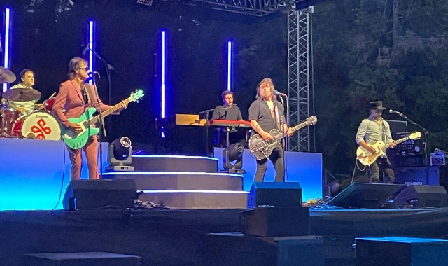 Le Vibrazioni sul palco dei Giardini Estensi di Varese (foto Angelo Puricelli - Agenzia Blitz)