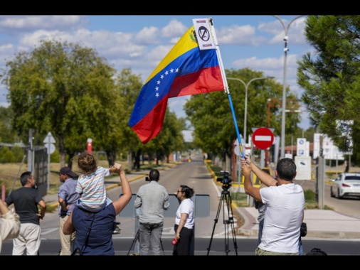 Parlamento Venezuela, 'stop alle relazioni con la Spagna'