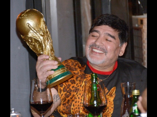 Morte di Maradona, rinviato a marzo processo contro i sanitari