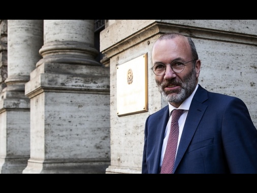 Weber, 'mantenute promesse, sarà una commissione del Ppe'