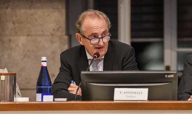 Il sindaco Emanuele Antonelli