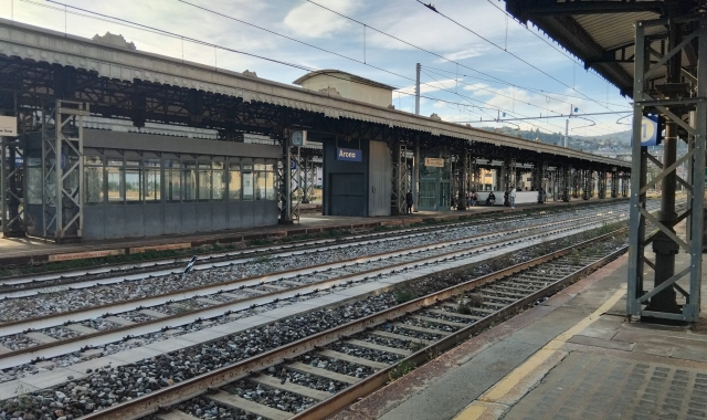 In ritardo i treni in partenza dalla  stazione di Arona