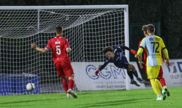 Il gol di Lakti consegna la vittoria ai padroni di casa (foto Italmedia)