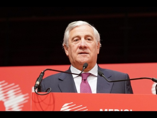 Tajani, 'il linguaggio di Calderoli non mi appartiene'