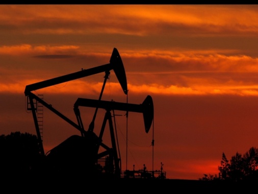 Il petrolio in leggero rialzo, Wti a 69,61 dollari al barile