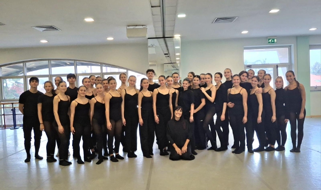 Gli allievi del liceo coreutico “Candiani-Bausch” 