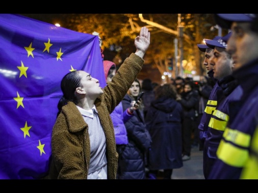 Scontri in Georgia tra polizia e manifestanti pro-Ue