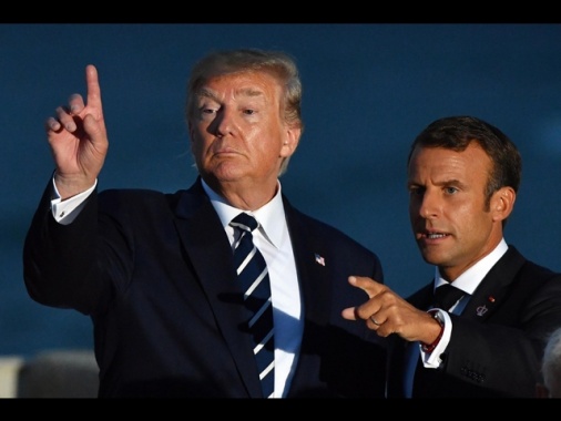 Trump: parteciperò alla riapertura di Notre Dame a Parigi