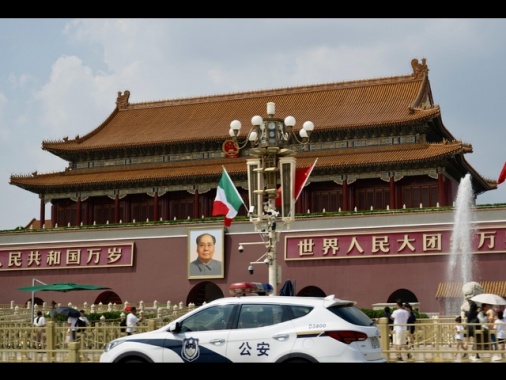 Cina, 'contrari a tensioni con Ue ma difenderemo nostre aziende'