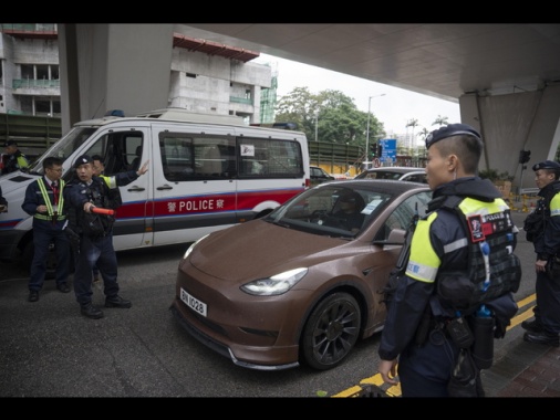 Usa criticano Hong Kong, campagna repressione transnazionale