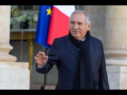 Bayrou, riforma pensioni torna 'in cantiere'