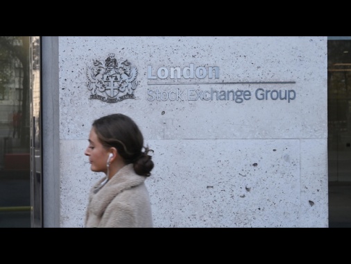 Borsa: l'Europa chiude con Londra e Francoforte ai massimi