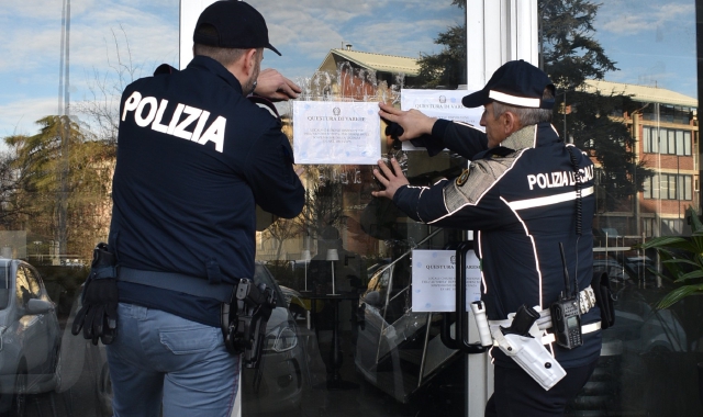 Rumori e schiamazzi, bar chiuso a Busto Arsizio