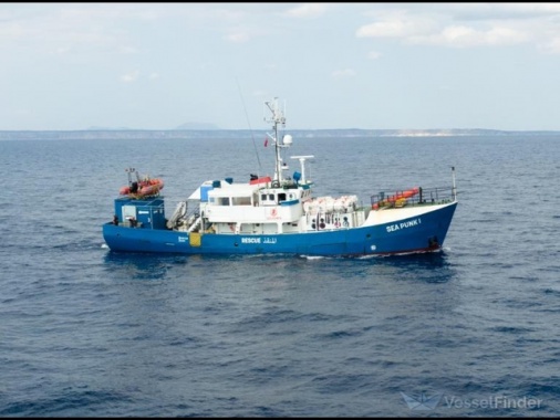 Naufragio in area Sar Malta, Ong recupera 3 cadaveri