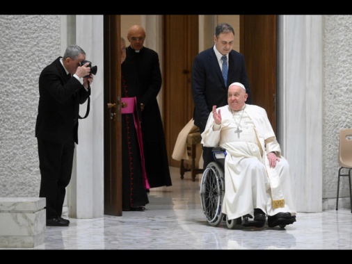 Il Papa, guerra contro l'Ucraina vergogna per l'umanità