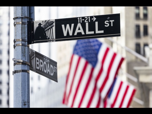 Wall Street apre in rialzo, Dj +0,46%, Nasdaq +0,41%