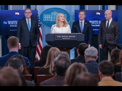 Trump si aspetta che Zelensky firmi l'accordo sui minerali