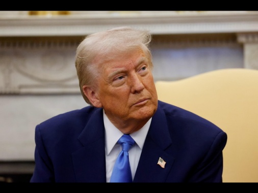 Trump, 'intesa sulle terre rare? Riavremo i soldi indietro'