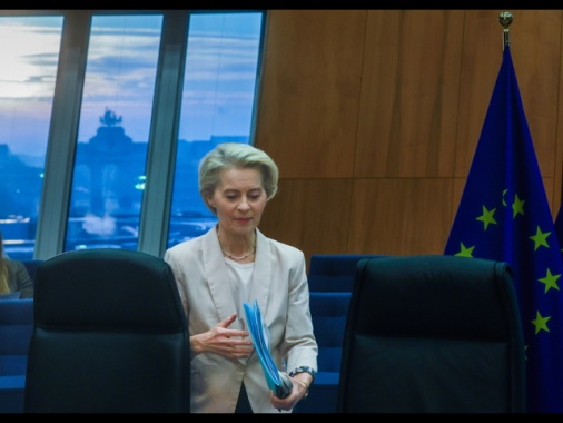 Von der Leyen, 'semplificare mantenendo target climatici'