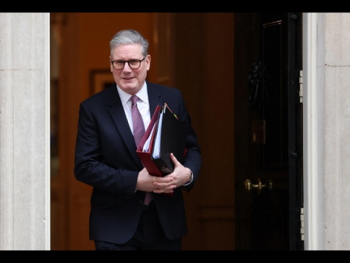 Starmer a Trump, 'mondo è pericoloso, serve unità con Usa'