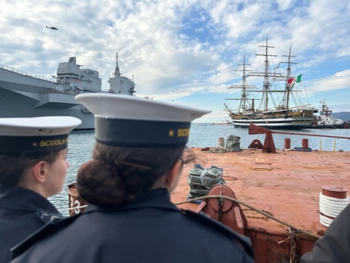 L'Amerigo Vespucci è a Trieste, al via il Tour Mediterraneo