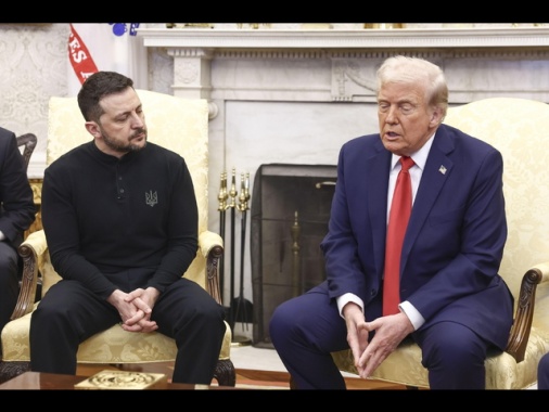 'Trump pronto a annunciare firma accordo minerali con Kiev'
