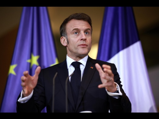 Macron, 'bombardamenti Israele drammatico passo indietro'