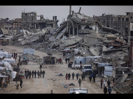 Parigi,Berlino e Londra, 'ritorno immediato' a tregua Gaza