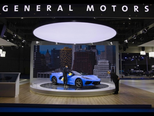 Gm affonda del 7,8% a Wall Street con i dazi, sale Tesla