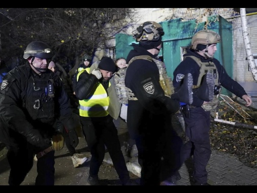 Kiev, missili russi lanciati su Sumy e Kharkiv